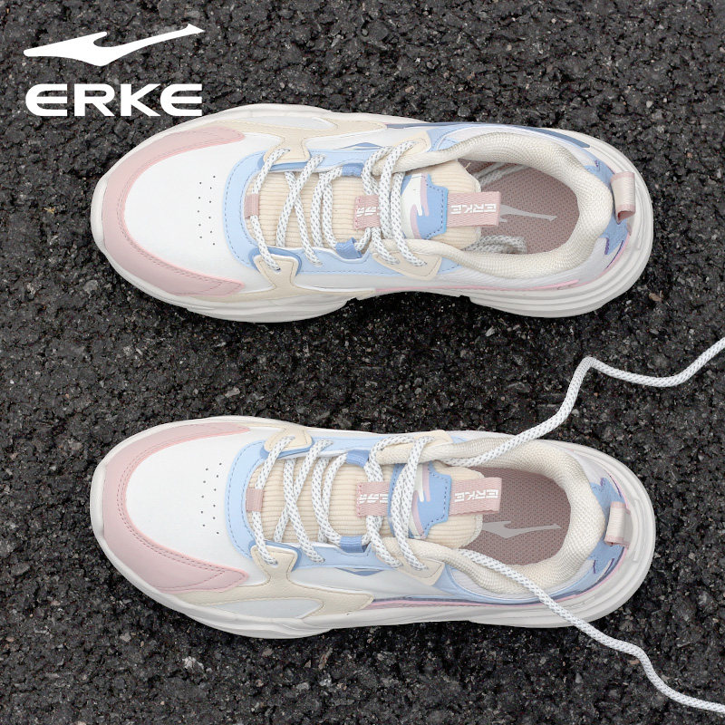  鸿星尔克云驰跑步鞋