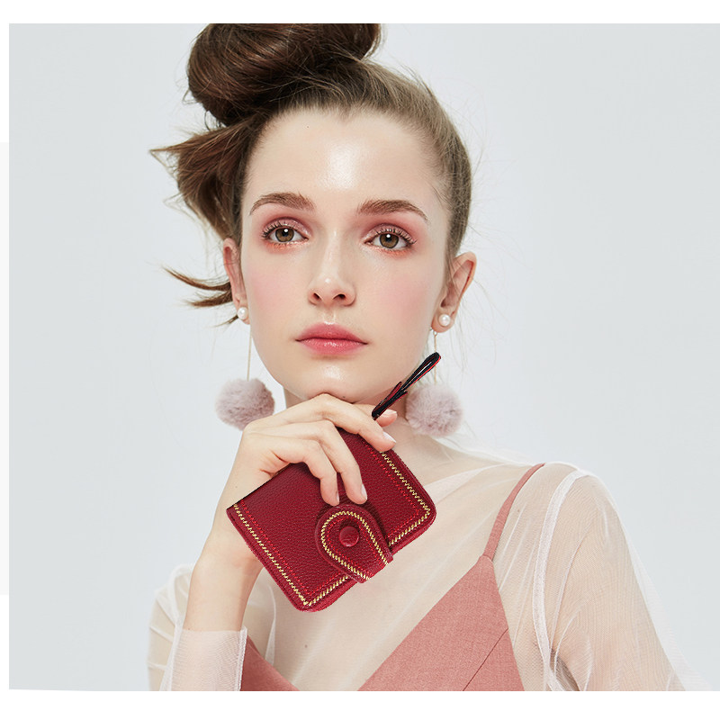 女小众设计拉链新款2021爆款小钱包 步跃伦钱包