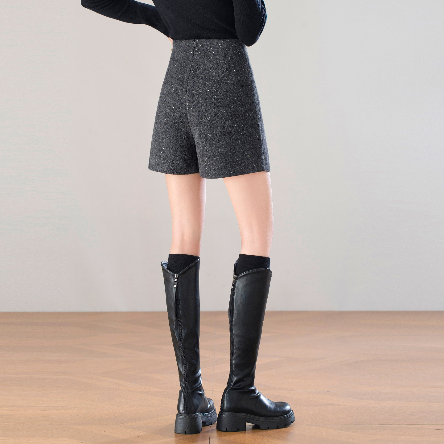 灰色高腰毛呢短裤女秋冬2025年新款亮片百搭外穿显瘦A字休闲靴裤,淘宝优惠券,粉丝福利购,淘宝优惠卷