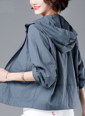 2025新款短外套妈妈装百搭上衣大码长袖防晒衣女