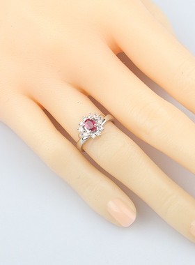 泰国椭圆形切工红宝石钻石戒指