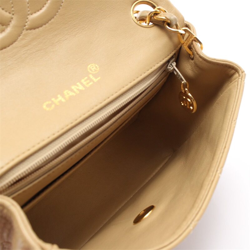 chanel香奈儿(b)9新迷你链条肩包 RECLO海外女士包袋