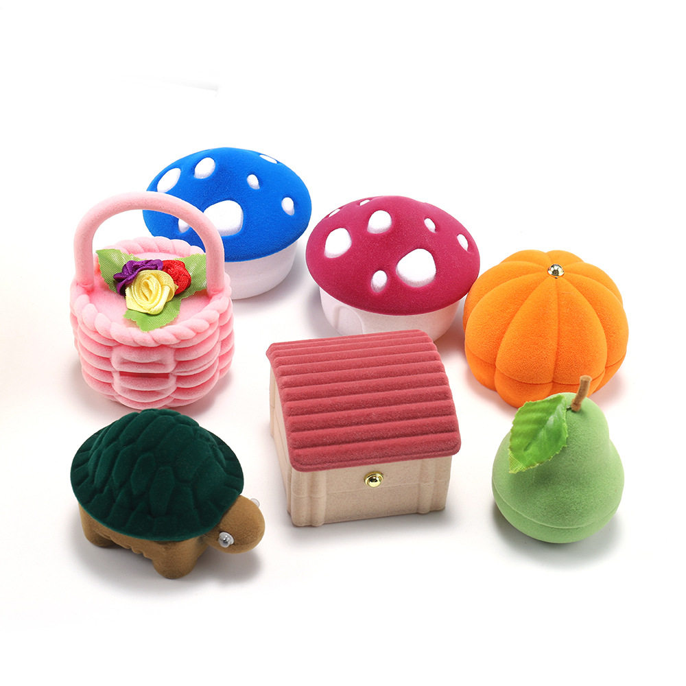 卡通创意草莓戒指盒可爱蛋糕首饰盒搞怪礼物耳钉礼品盒收纳盒,淘宝优惠券,粉丝福利购,淘宝优惠卷