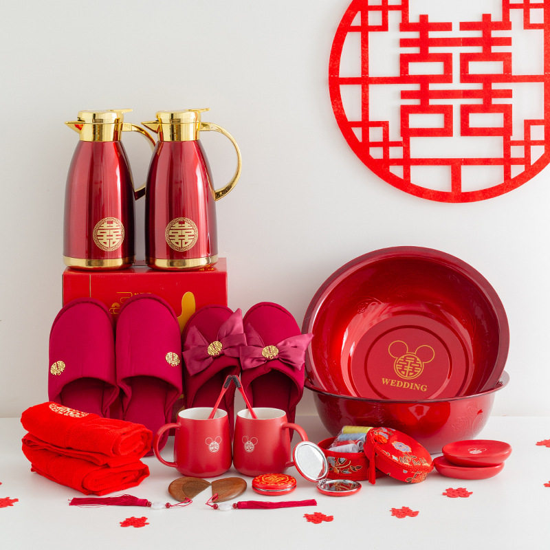 结婚女方陪嫁洗漱用品大全嫁妆行李箱套装礼盒娘家新人婚庆物品,淘宝优惠券,粉丝福利购,淘宝优惠卷