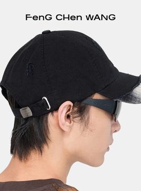 FengChenWang格纹拼接刺绣棒球帽