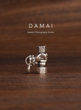 拳头哑铃项链举重健身毛衣链吊坠