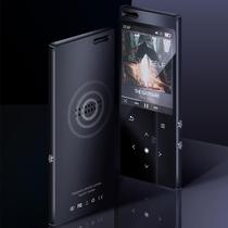 mp3 player f8 no distortion sound quality film Play student in English listening to the recording outside