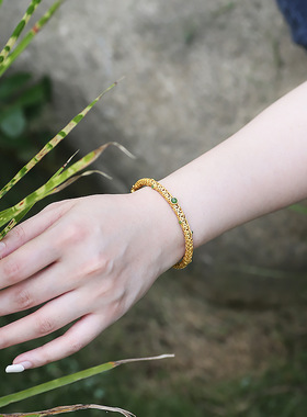 S925纯银复古民族汉风雕花唐草纹天然南红玛瑙女士细版活开口手镯