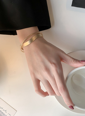 复古金色开口手镯个性百搭小众冷淡风时尚
