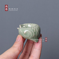 Dragon Springs High-end Disciples Plum kiln Mei Ziqing creative gold dragon fish cover with lid on pot lid tea table utilityThe tea with small hem