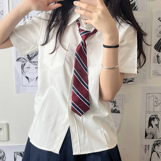 Original long-sleeved student shirt with accordion pleat