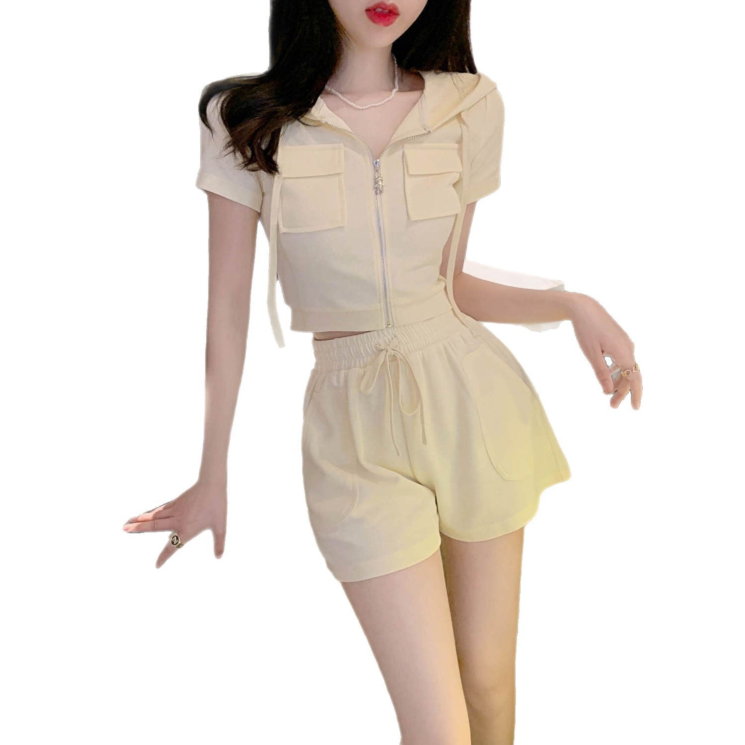 休闲套装女夏季2025新款时尚流行爆款开衫短款上衣运动短裤两件套 - 图3