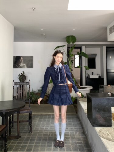 SourceWithU 美院新生 2色乖巧千金气质短款衬衫A字裙裤两件套女 - 图0