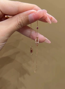 微镶细闪红水晶马蹄扣手链