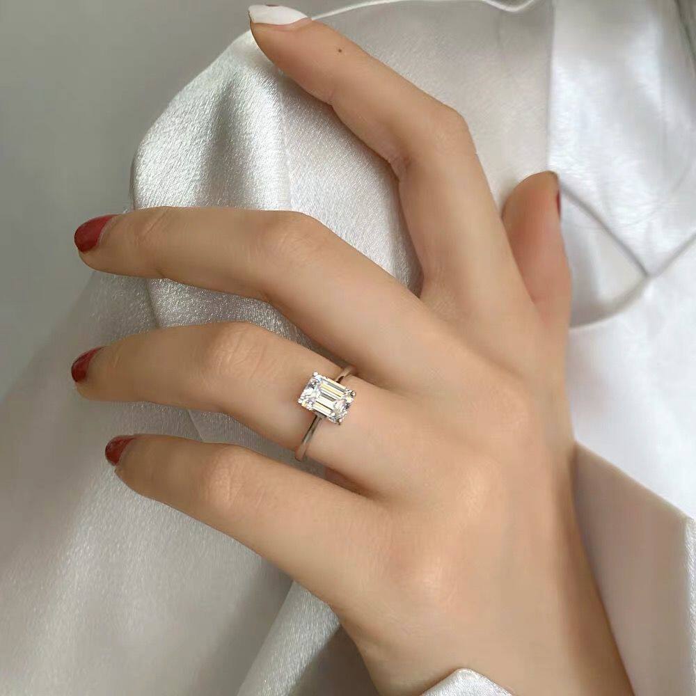 High Carbon Diamond Emerald S925 Silver Rectangular Ring