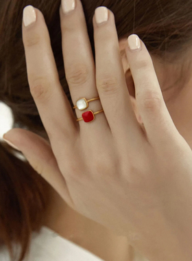 复古风高级感珐琅釉秋冬莫妮卡