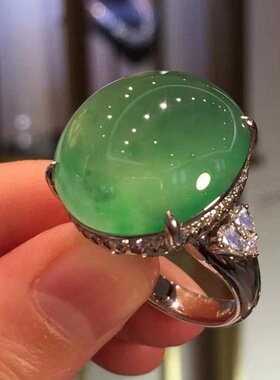 【新中式】阳绿玉髓冰种大鸽子蛋戒指镀925银简约大方轻奢气质款