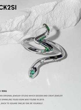 小众设计绿色蛇形戒指女冷淡风食指戒潮酷个性蛇年本命年开口指环