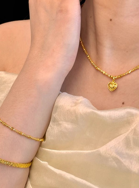 鱼鳞爱心吊坠项链女款2025新款