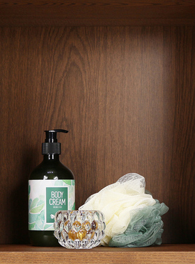 装饰品摆件展厅卫生间层板摆件