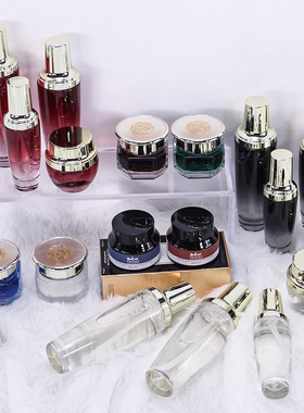 化妆品梳妆台护肤品衣帽间摆件