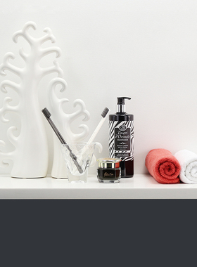 样板房洗手间摆件北欧风格浴室