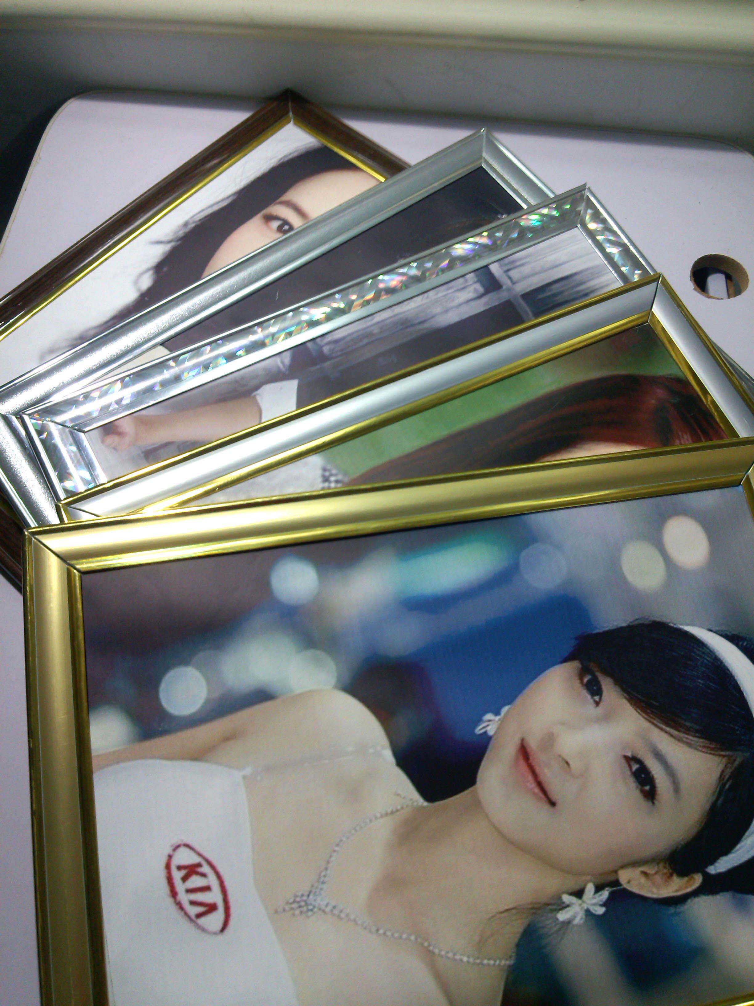 kt板边条大塑a级料包边条pvc展板广告材料边框画相框像画框条制作