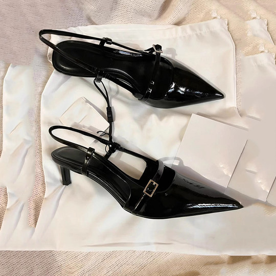 细跟漆皮尖头高跟鞋2024春季新款