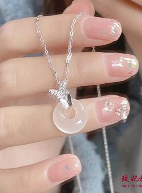 白玉髓蝴蝶恋纯银项链女个性时尚