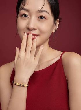 周家同款招财貔貅石榴石手串女款仿黄金转运串珠手链首饰