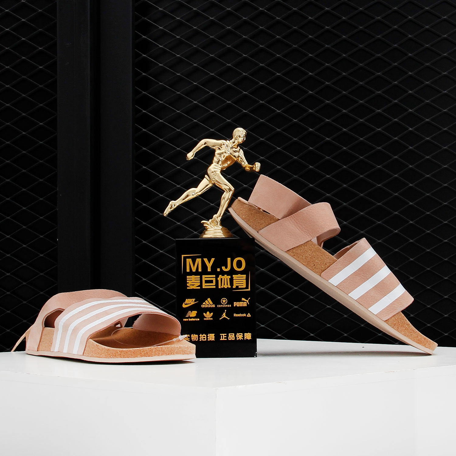 Adidas/阿迪达斯正品三叶草女子夏季沙滩平底凉鞋  EG3855,淘宝优惠券,粉丝福利购,淘宝优惠卷