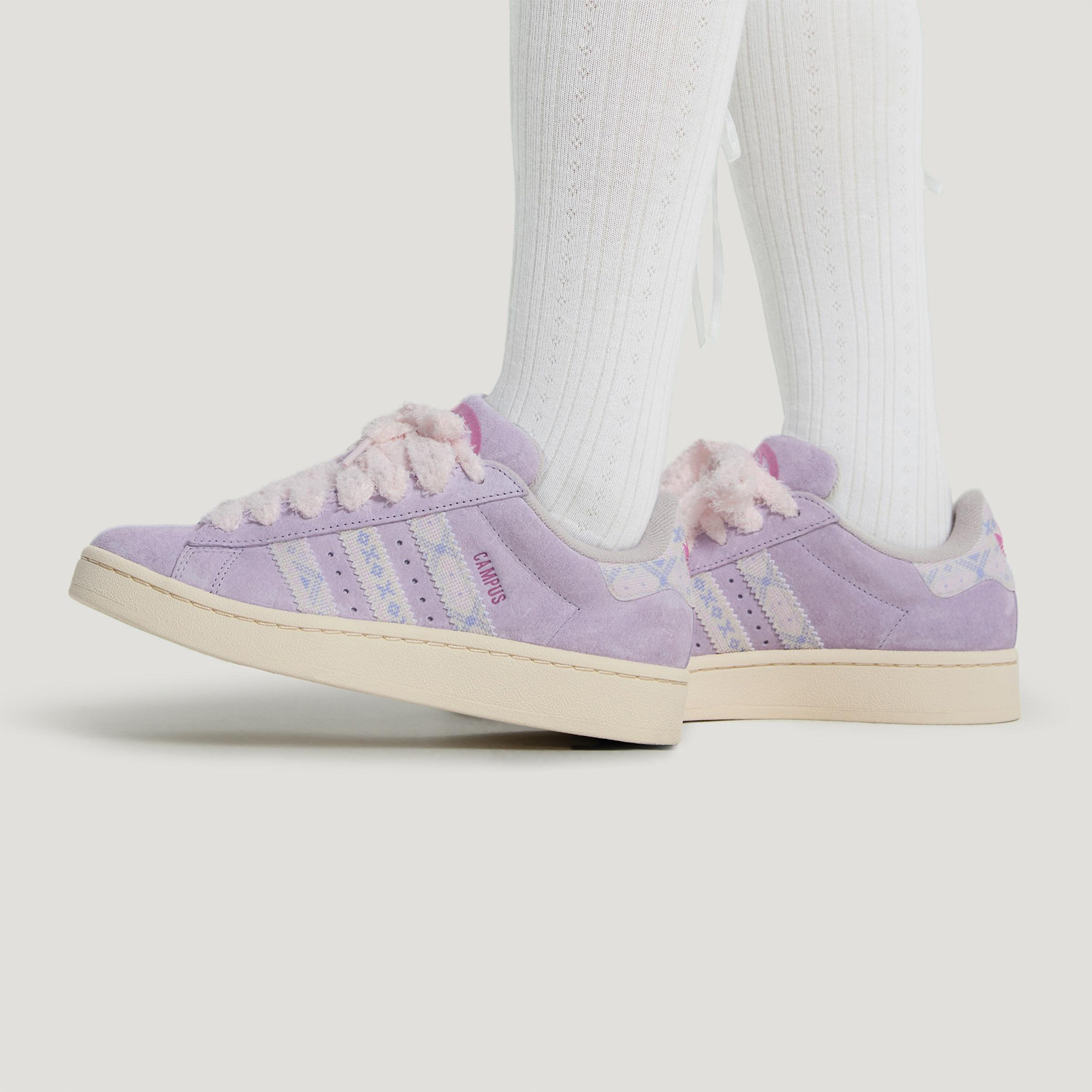 Adidas/阿迪达斯正品三叶草女士运动低帮系带经典休闲板鞋KJ4302,淘宝优惠券,粉丝福利购,淘宝优惠卷