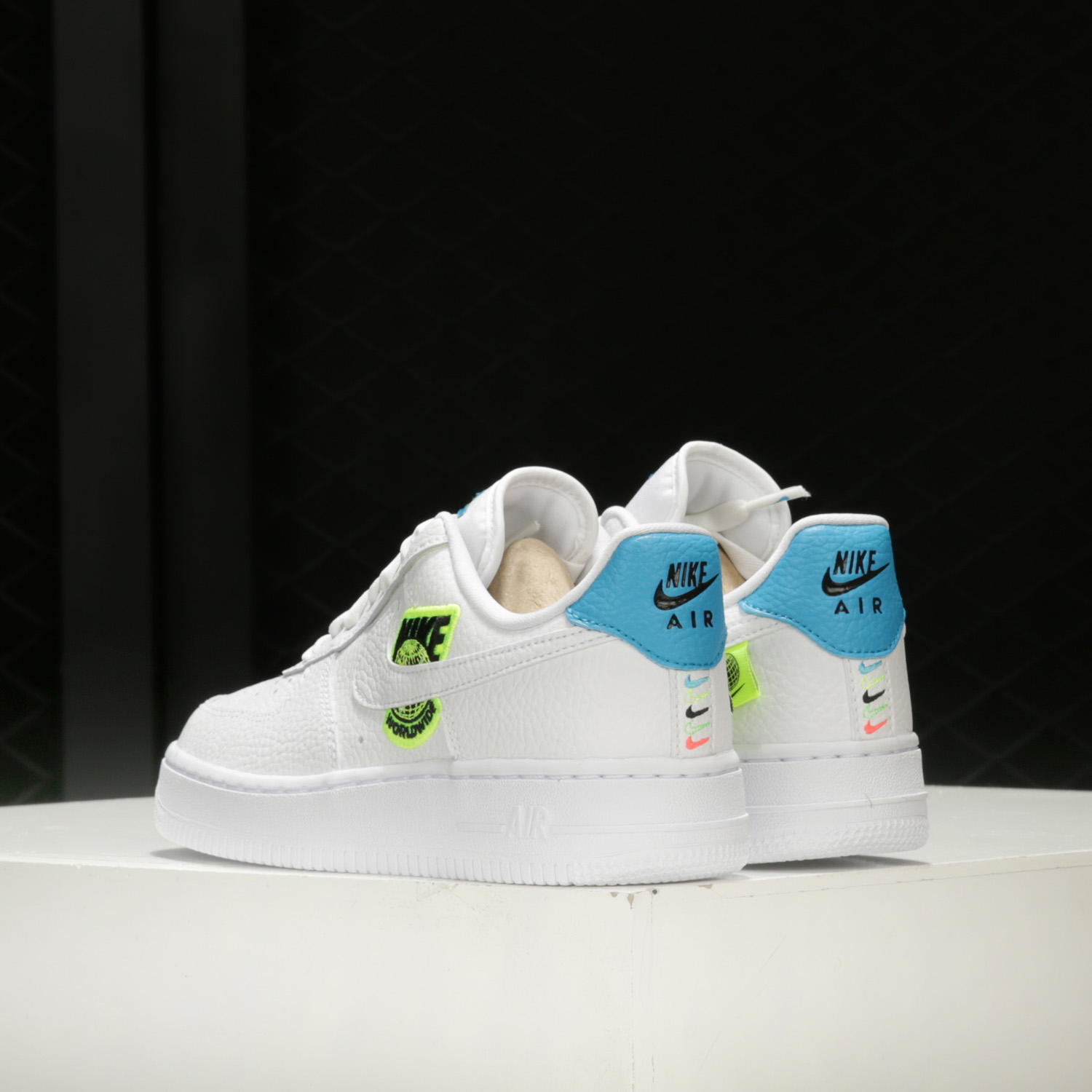 Nike/耐克正品AIR FORCE 1 '07 SE AF1女子运动休闲板鞋 CT1414 - 图1