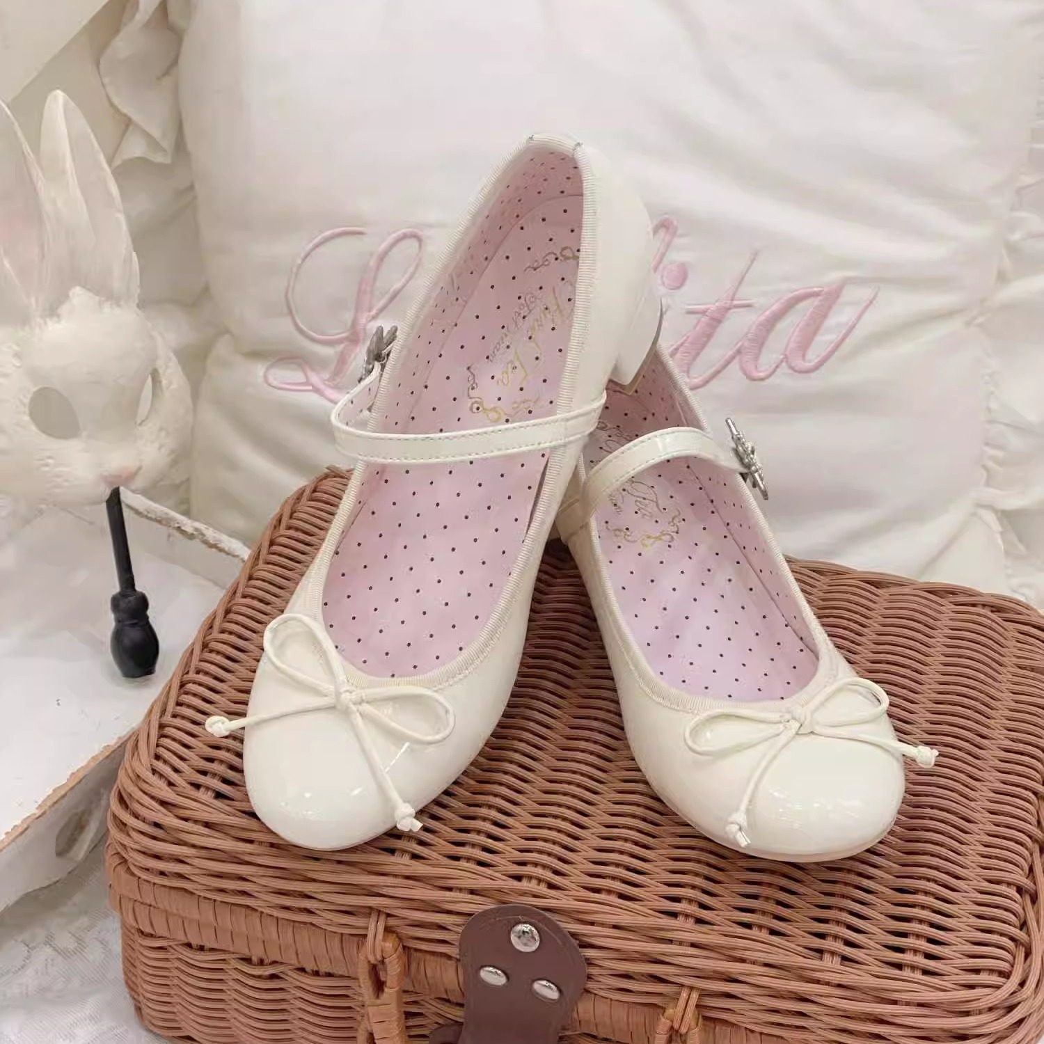 现货|小夜圆子|白茶入梦原创蝴蝶结圆头漆皮可爱女鞋玛丽珍蝴蝶结,淘宝优惠券,粉丝福利购,淘宝优惠卷