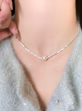 施家珍珠项链配饰女秋冬锁骨链碎银子吊坠项链感轻奢小众颈链