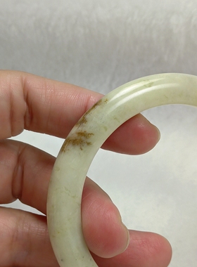 辽阳草花玉手镯正圈58口纯天然