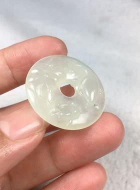 岫玉白冰平安扣吊坠鱼戏莲叶间毛衣链挂件一物一图天然保真包邮