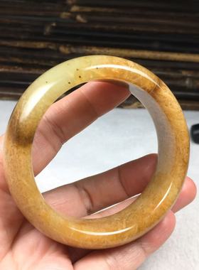 天然岫玉辽阳草花料正圈手镯