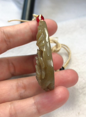 黄白老玉牡丹花毛衣链挂件和田玉吊坠实物拍摄 品相如图一物一图