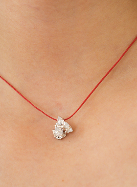 TOGGLER银镀金红绳可调马钻项链