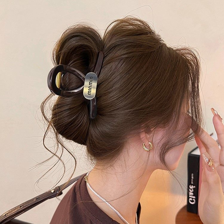 简约高质量字母抓夹女感2025新款发量多鲨鱼夹大号发夹子头饰,淘宝优惠券,粉丝福利购,淘宝优惠卷