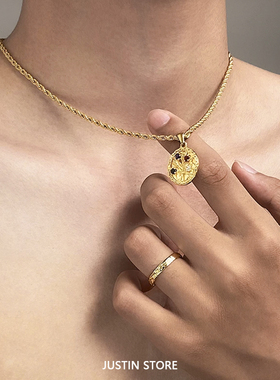 美式潮流金色圆形镶钻钛钢项链