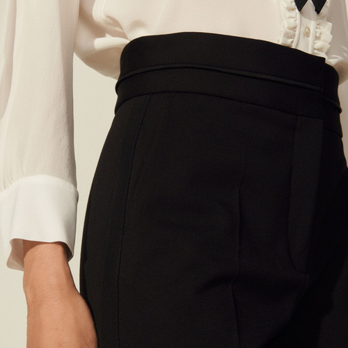 SANDRO Outlets秋冬女装法式经典气质简约黑色高腰直筒九分西裤 - 图2