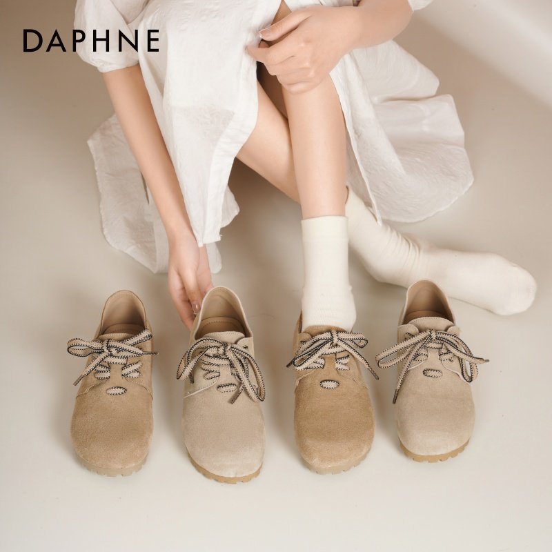 达芙妮全包勃肯鞋女2025新款秋季丑萌百搭吐司鞋平底系带复古单鞋,淘宝优惠券,粉丝福利购,淘宝优惠卷