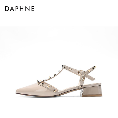 尖头高跟鞋女鞋特点与选择？尖头高跟鞋女鞋正式场合能不能穿？