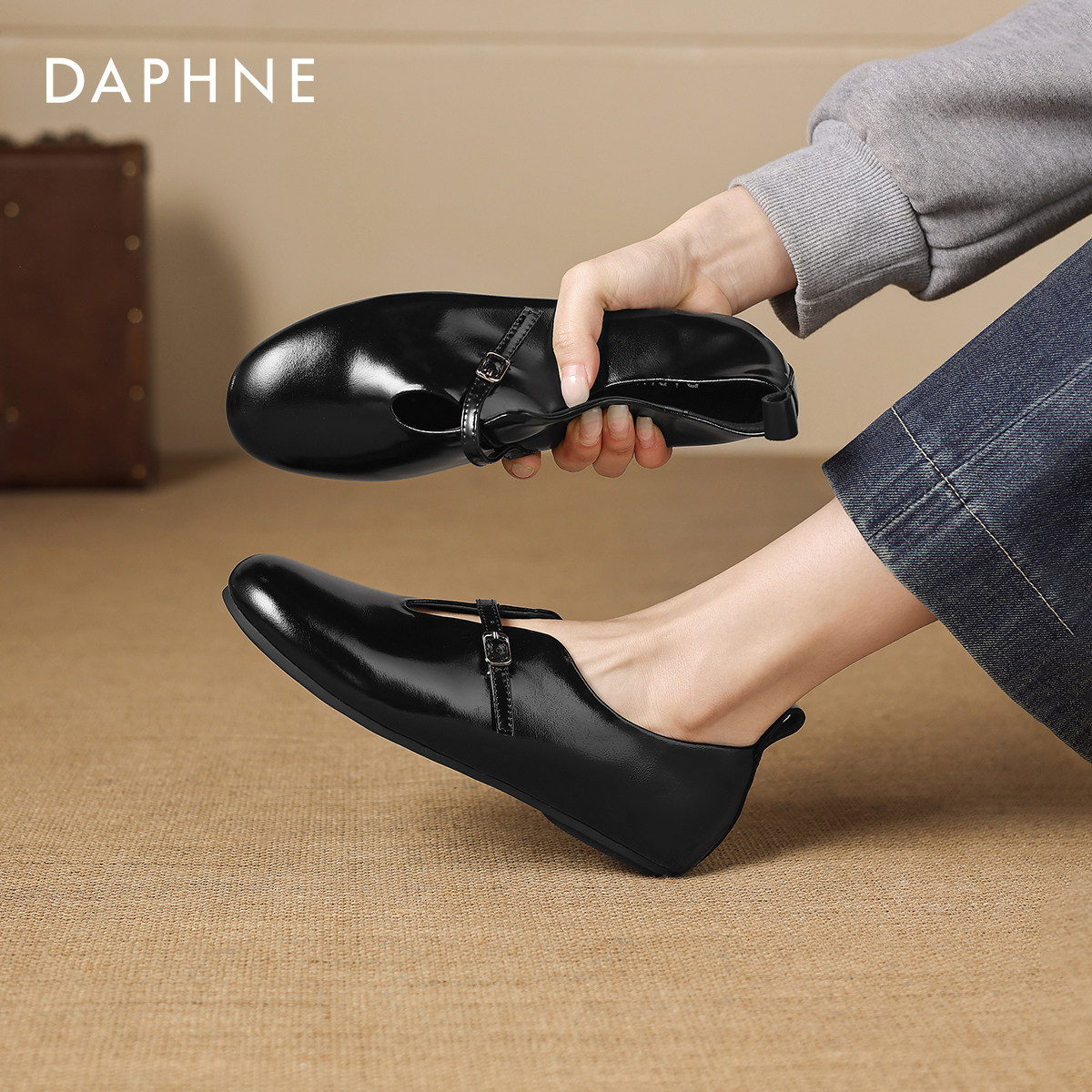 达芙妮平底单鞋女2026新款春季内增高玛丽珍女鞋子黑色软底小皮鞋,淘宝优惠券,粉丝福利购,淘宝优惠卷
