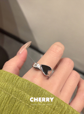 黑色爱心戒指  夏季冷淡风时尚
