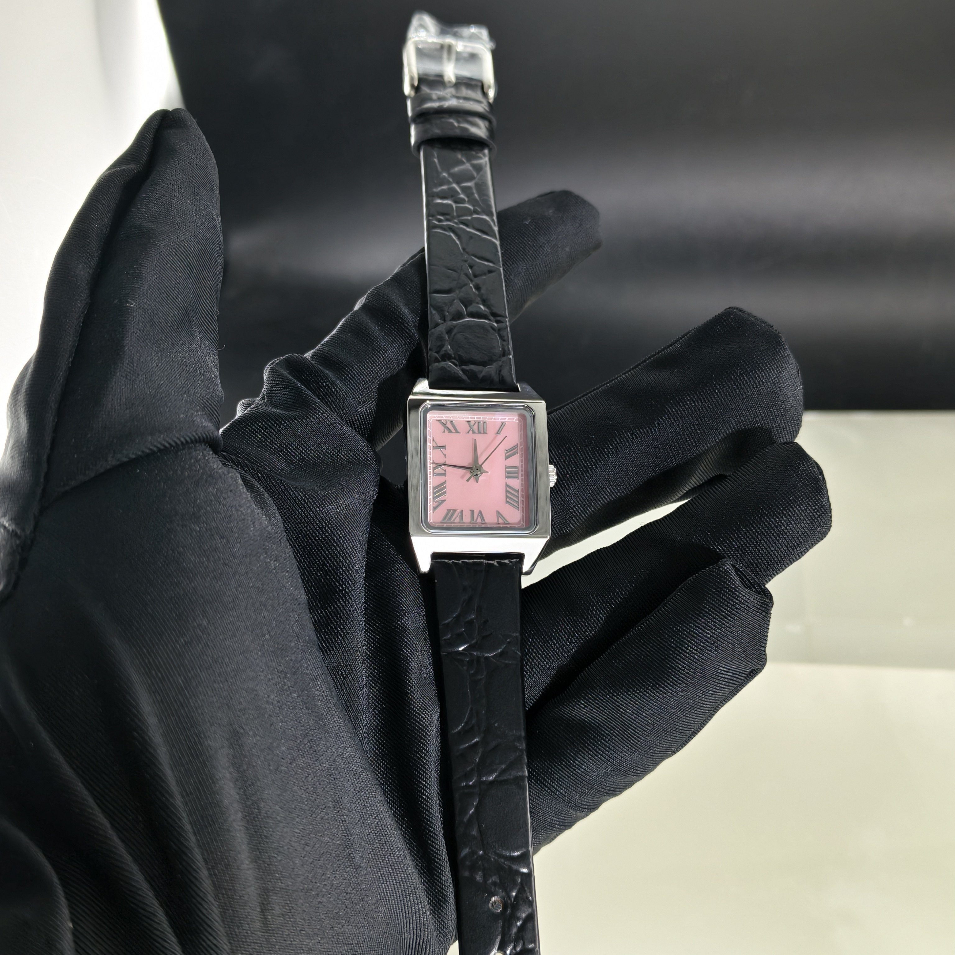 2026年新款粉色不锈钢小方表蓝宝石玻璃双面头层真皮表带女士手表,淘宝优惠券,粉丝福利购,淘宝优惠卷