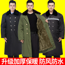The new military greatly clothes mens winter thickened long section of womens minus-minus-proof cold clothes Northeastern cotton padded jacket of old fashioned military cotton green coat