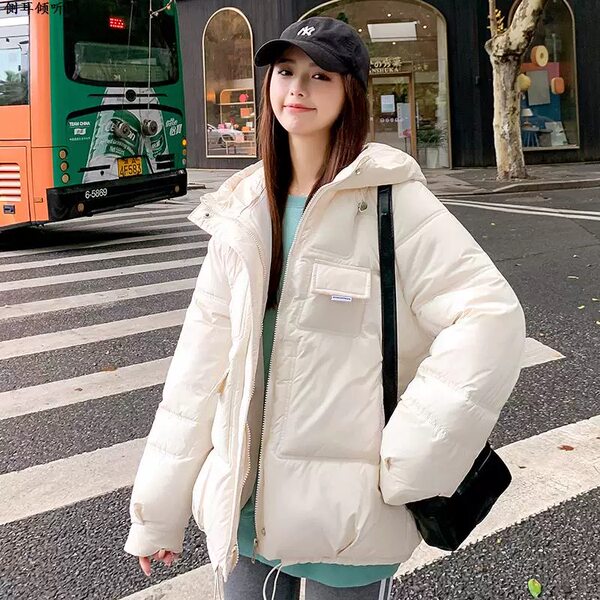 唐狮集团desso冬季新款女短款白鸭绒羽绒服面包休闲轻柔保暖泡芙插图